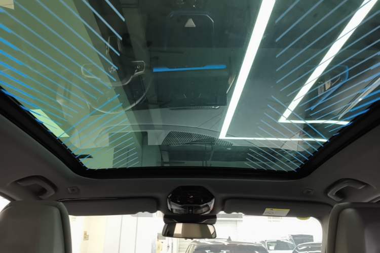Used BMW X3 2025 xDrive30L Luxury Edition M Sport Package Headliner