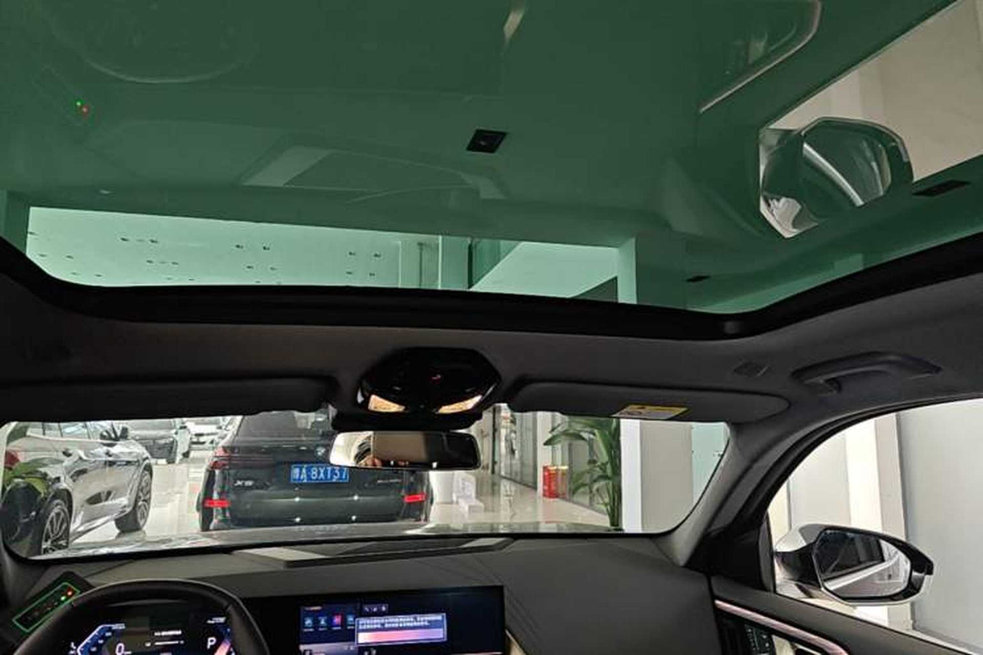 Used BMW X3 2025 xDrive25L Luxury Package Headliner