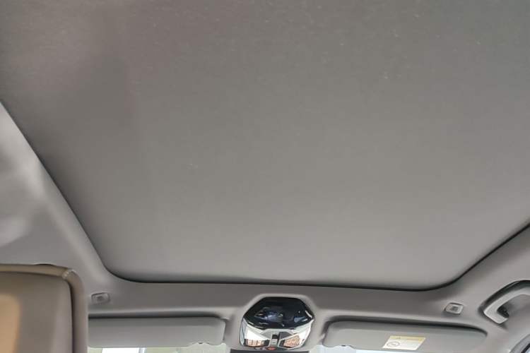 Used BMW X3 2025 xDrive25L Luxury Package Headliner