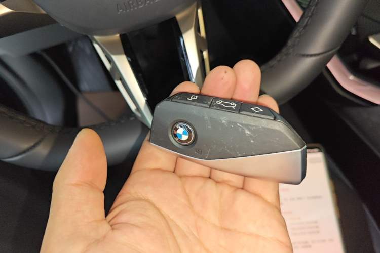 Used BMW X3 2025 xDrive30L Leading Model M Sport Package Interior 1