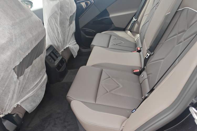 Used BMW X3 2025 xDrive30L Leading Model M Sport Package Interior 2