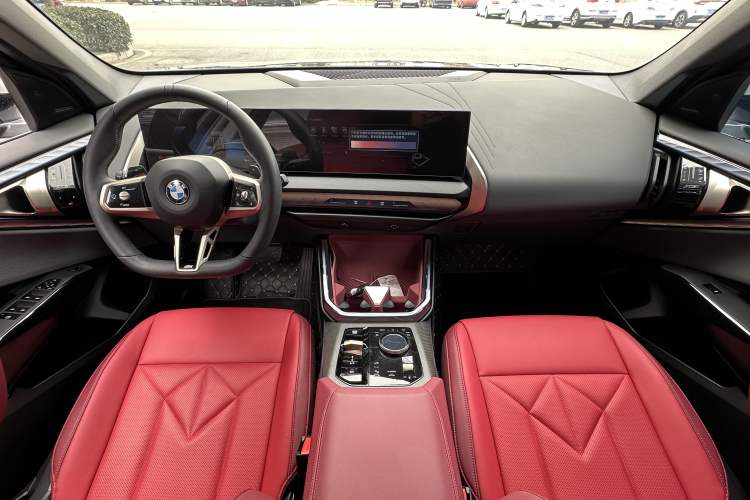 Used BMW X3 2025 xDrive30L Leading Model M Sport Package Interior 2
