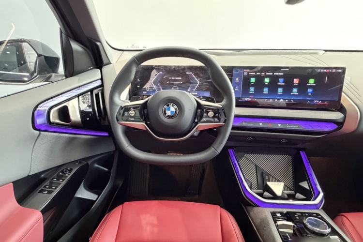 Used BMW X3 2025 xDrive25L Luxury Package Interior 4