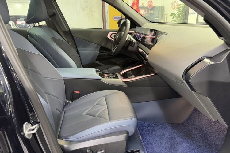 Used BMW X3 2025 xDrive30L Luxury Edition M Sport Package Interior 6
