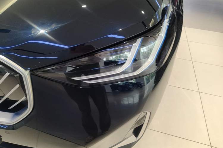 Used BMW X3 2025 xDrive30L Luxury Edition M Sport Package Left Front Headlight