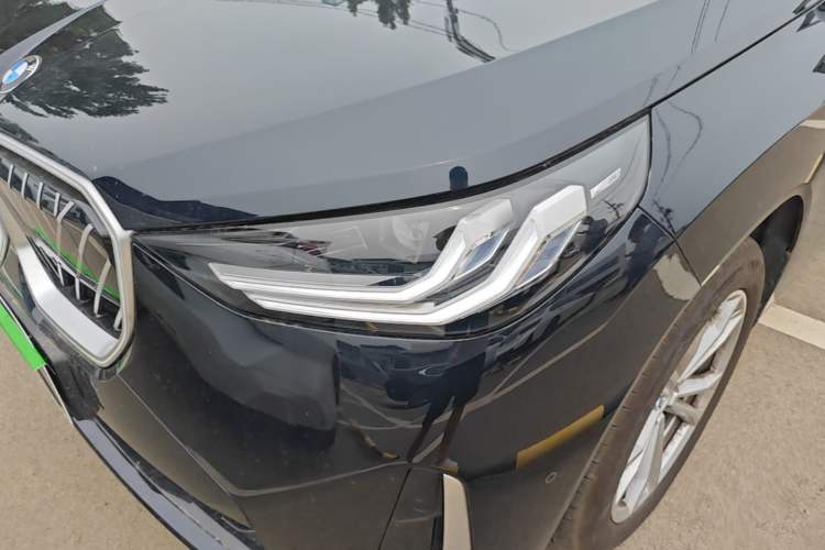Used BMW X3 2025 xDrive25L Luxury Package Left Front Headlight