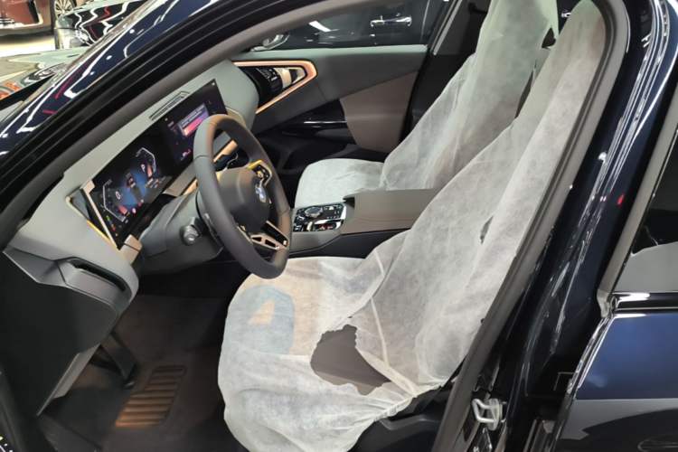 Used BMW X3 2025 Model, xDrive30L Leading M Sport Night Package Left Front Seat