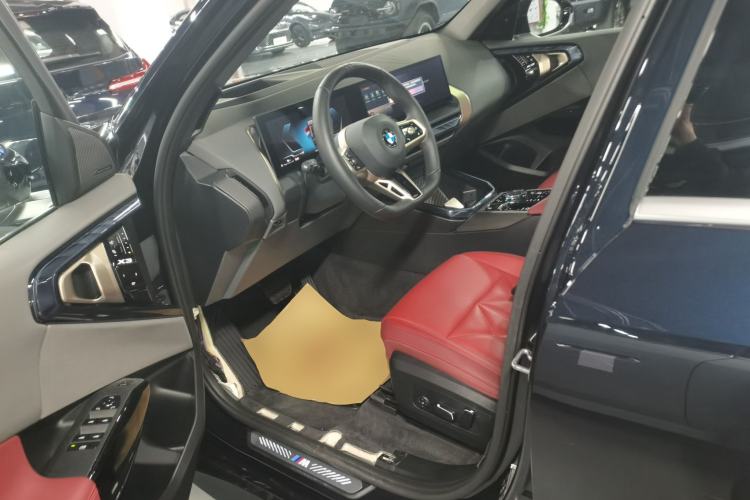 Used BMW X3 2025 xDrive30L Luxury Edition M Sport Package Left Front Seat