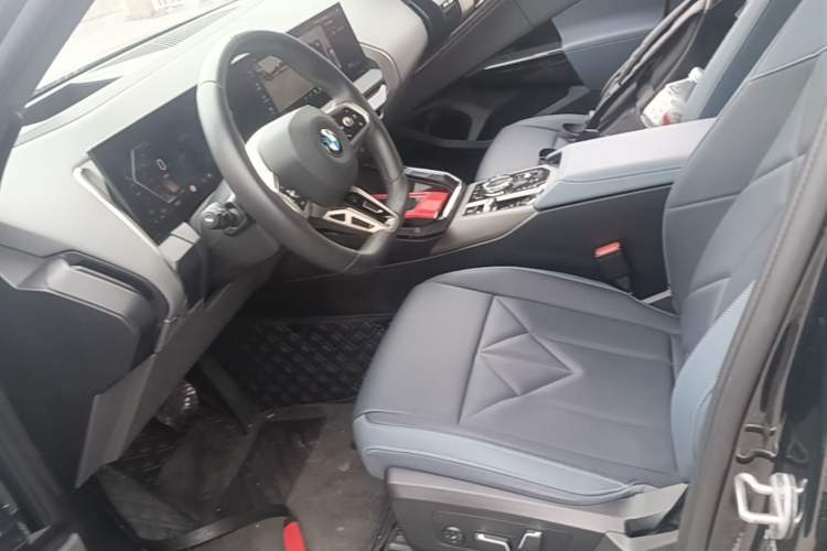 Used BMW X3 2025 xDrive30L Luxury Edition M Sport Package Left Front Seat
