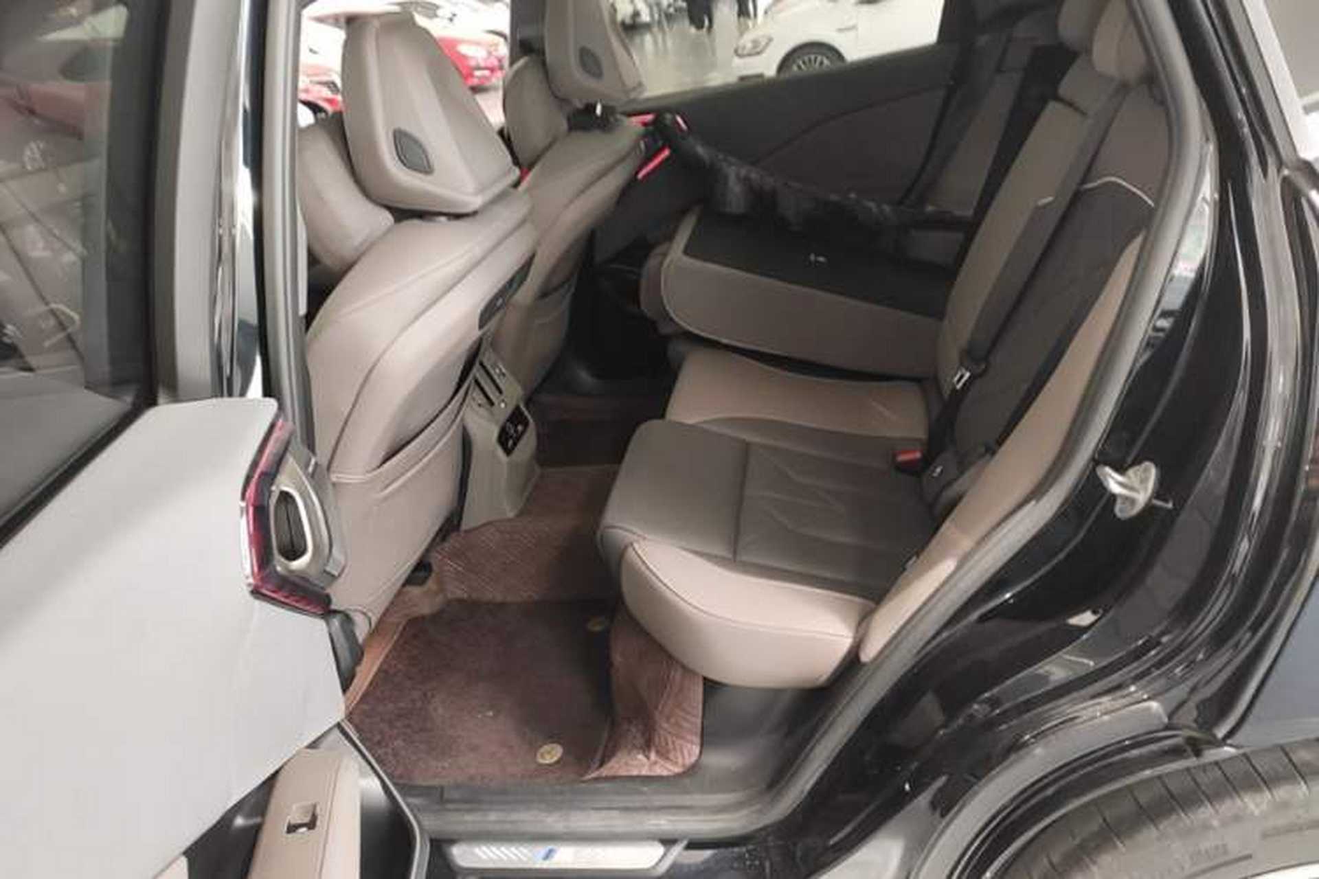 Used BMW X3 2025 xDrive30L Leading Model M Sport Package Left Rear Seat