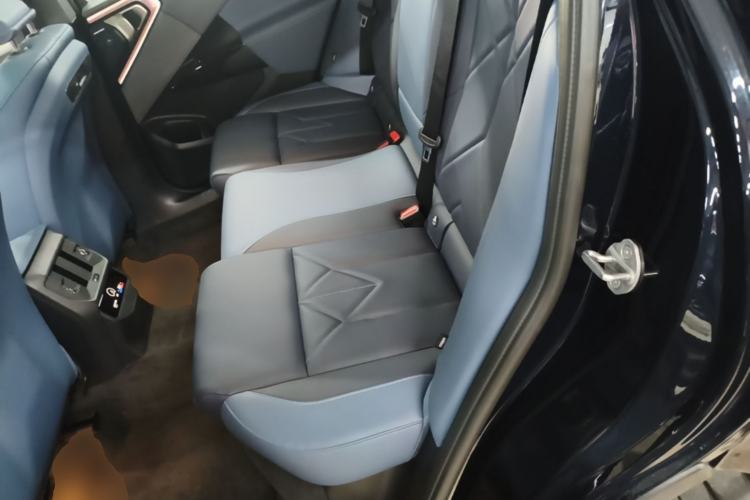 Used BMW X3 2025 xDrive30L Luxury Edition M Sport Package Left Rear Seat