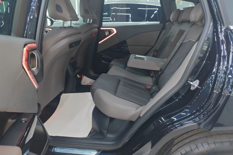 Used BMW X3 2025 Model, Facelifted xDrive25L Luxury Package Left Rear Seat