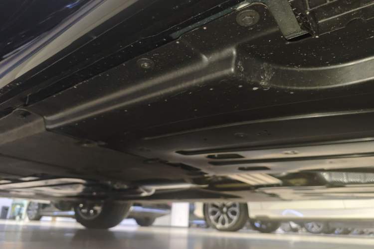 Used BMW X3 2025 xDrive30L Leading Model M Sport Package Left Side Sill