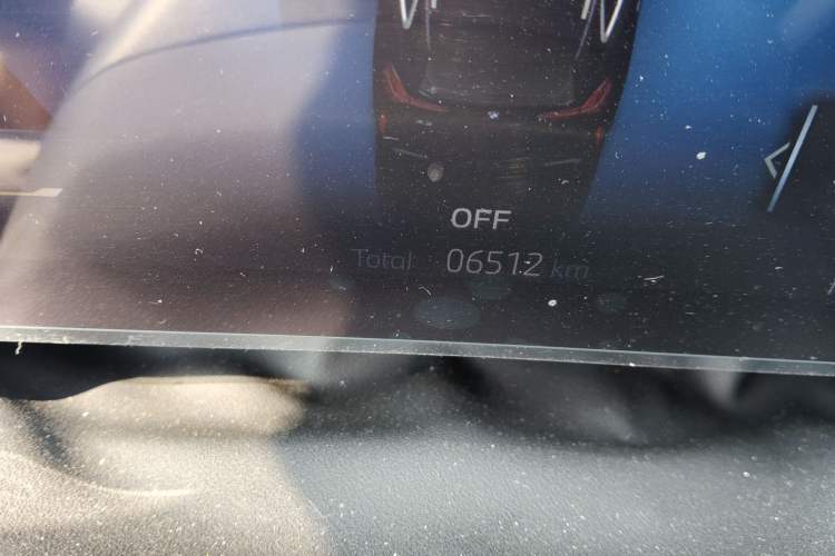 Used BMW X3 2025 xDrive30L Luxury Edition M Sport Package Odometer Close Up