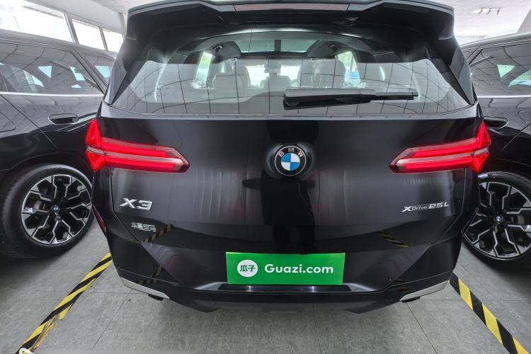 Used BMW X3 2025 xDrive25L Luxury Package Rear