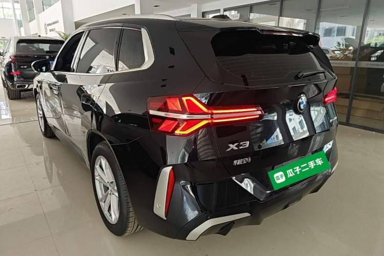 Used BMW X3 2025 xDrive25L Luxury Package Rear Left 45 Deg