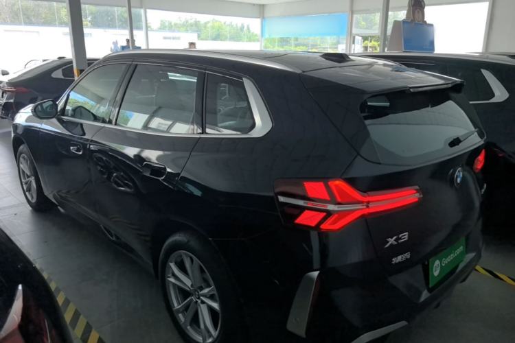 Used BMW X3 2025 xDrive25L Luxury Package Rear Left 45 Deg
