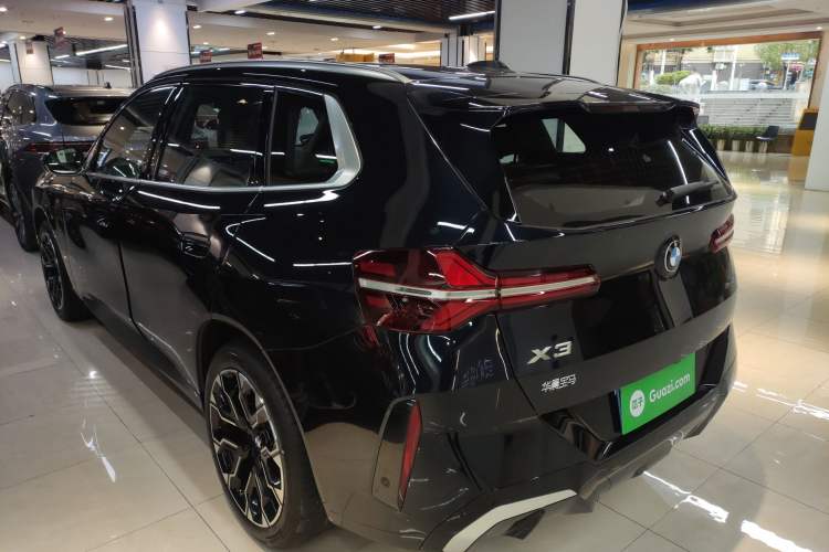 Used BMW X3 2025 xDrive30L Luxury Edition M Sport Package Rear Left 45 Deg