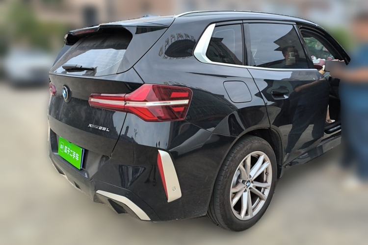 Used BMW X3 2025 Model, Facelifted xDrive25L Luxury Package Rear Right 45 Deg