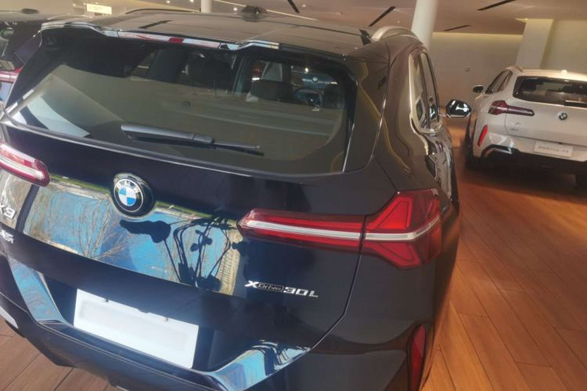 Used BMW X3 2025 xDrive30L Luxury Edition M Sport Package Rear Right 45 Deg