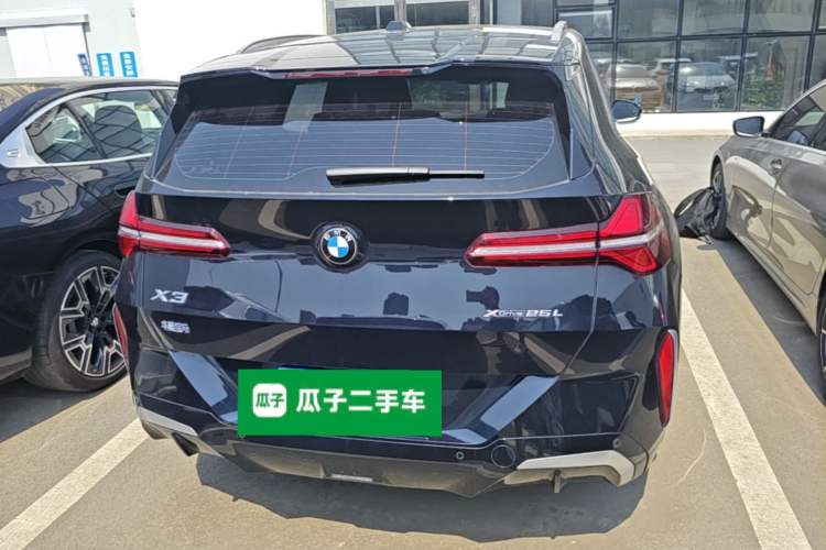 Used BMW X3 2025 xDrive25L Luxury Package Rear
