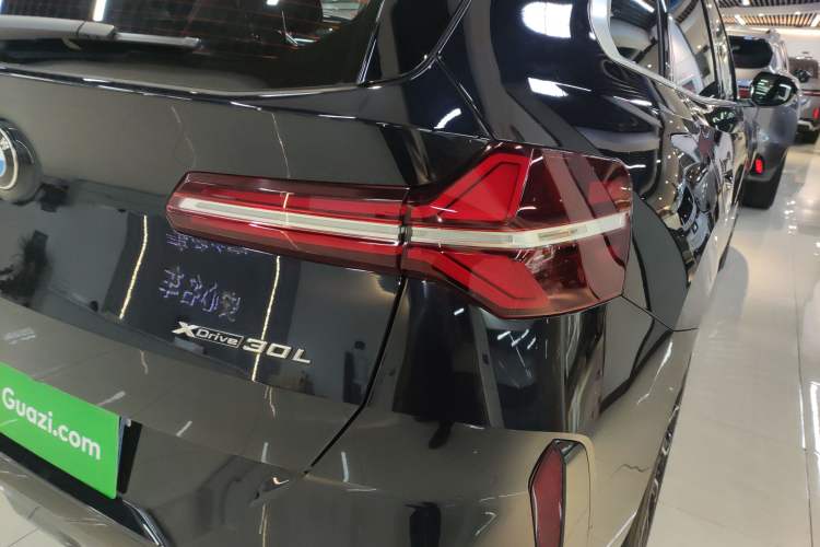 Used BMW X3 2025 xDrive30L Luxury Edition M Sport Package Right Rear Taillight