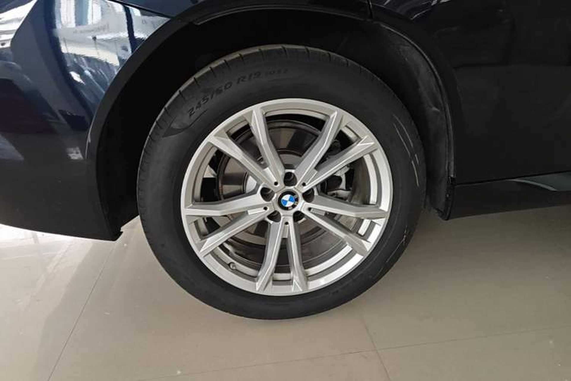 Used BMW X3 2025 xDrive25L Luxury Package Right Rear Wheel Hub
