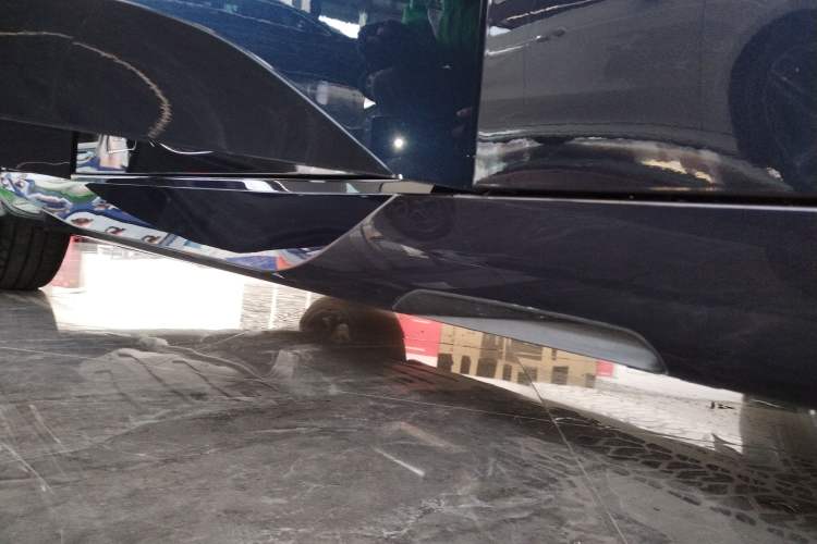 Used BMW X3 2025 Model, xDrive30L Leading M Sport Night Package Right Side Sill