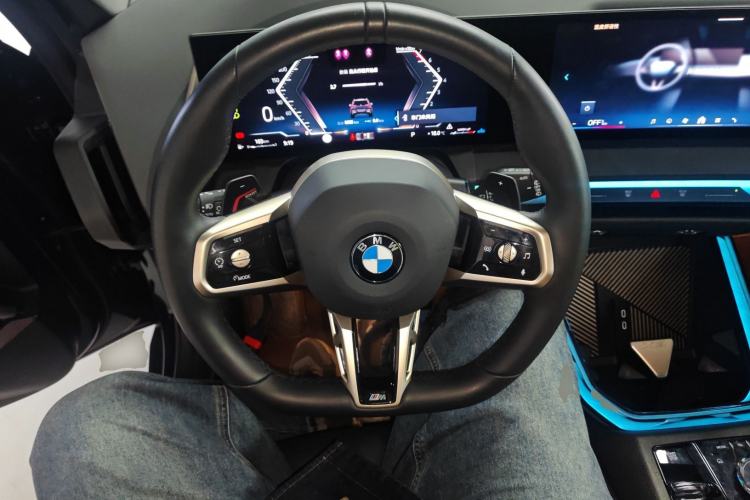 Used BMW X3 2025 xDrive30L Luxury Edition M Sport Package Steering Wheel