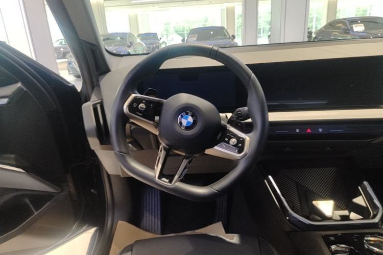 Used BMW X3 2025 xDrive30L Luxury Edition M Sport Package Steering Wheel