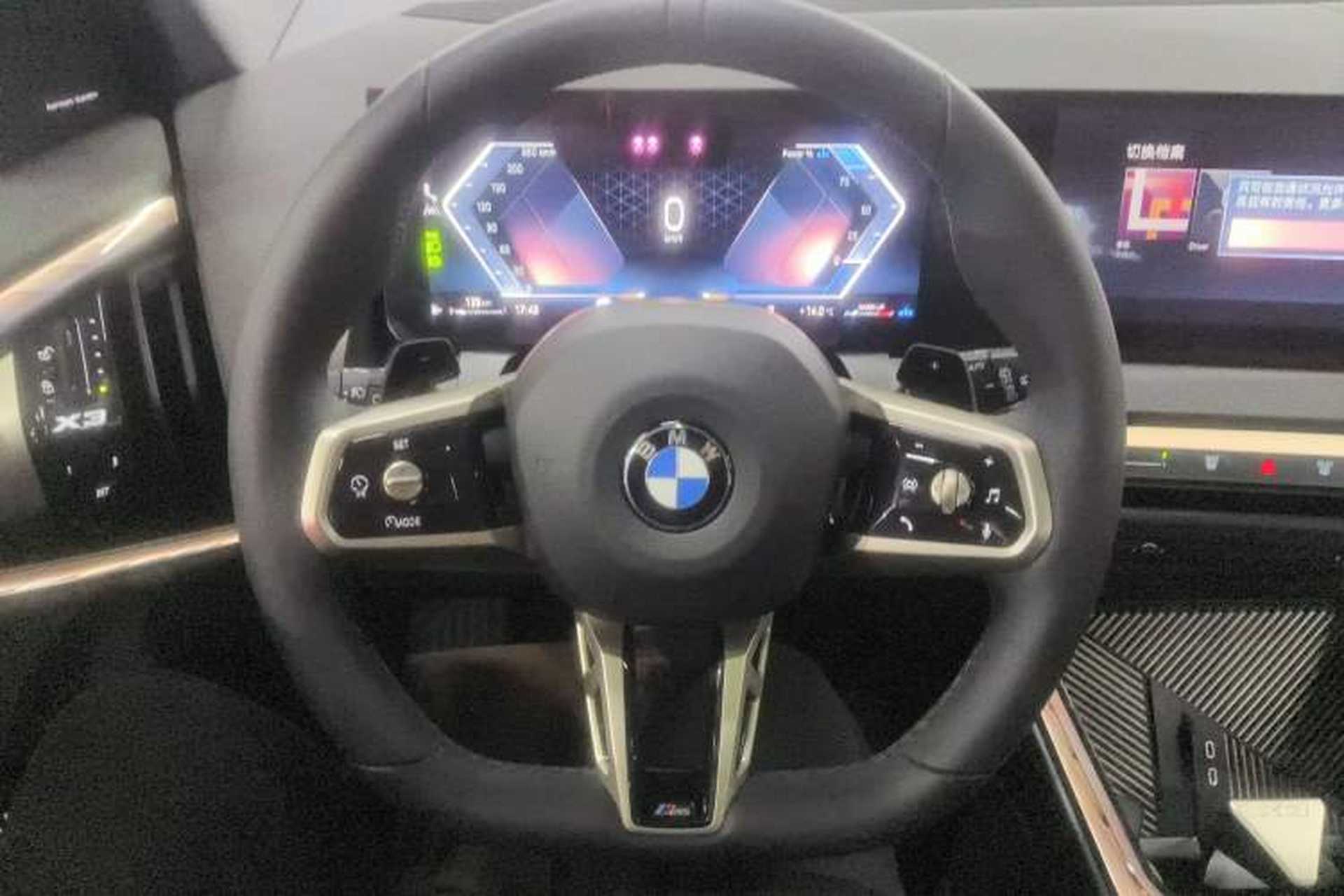 Used BMW X3 2025 xDrive30L Luxury Edition M Sport Package Steering Wheel