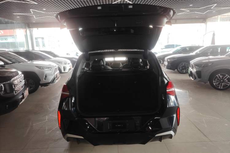 Used BMW X3 2025 xDrive30L Luxury Edition M Sport Package Trunk