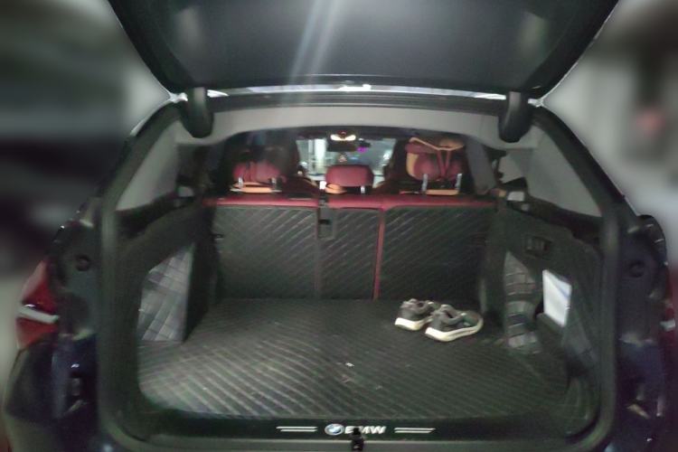 Used BMW X3 2025 xDrive25L Luxury Package Trunk