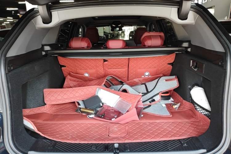 Used BMW X3 2025 xDrive30L Luxury Edition M Sport Package Trunk