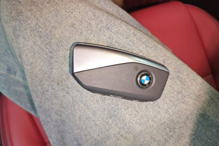 Used BMW X3 2025 xDrive30L Leading Model M Sport Package Vehicle Key