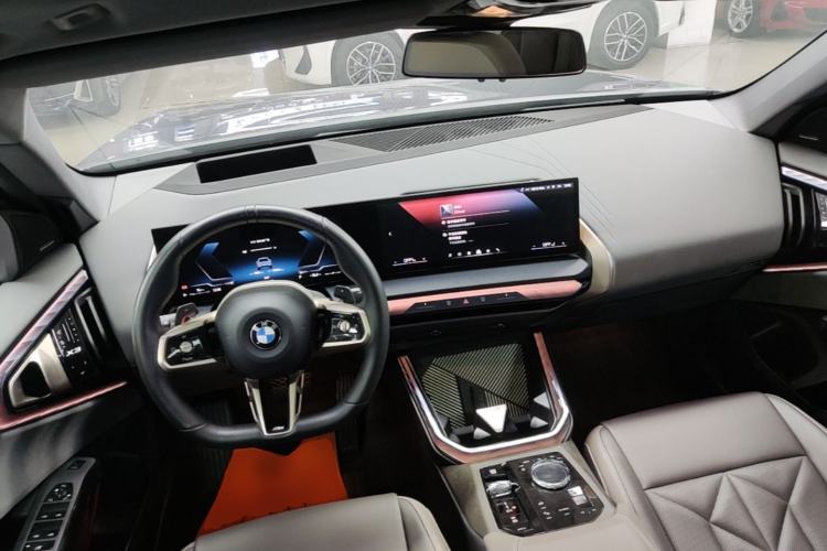 Used BMW X3 2025 xDrive30L Luxury Edition M Sport Package Center Console
