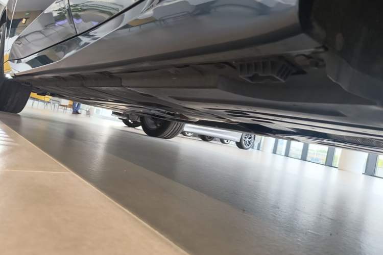 Used BMW X3 2025 xDrive30L Luxury Edition M Sport Package Chassis Rear Left
