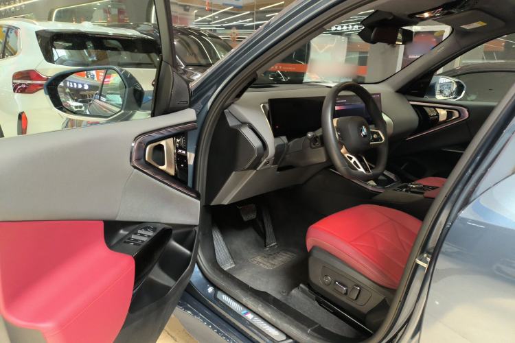 Used BMW X3 2025 xDrive30L Luxury Edition M Sport Package Driver Seat