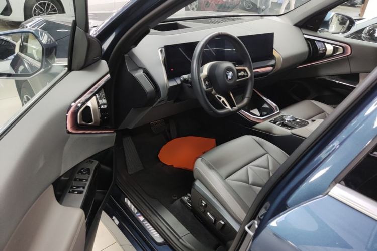 Used BMW X3 2025 xDrive30L Luxury Edition M Sport Package Driver Seat