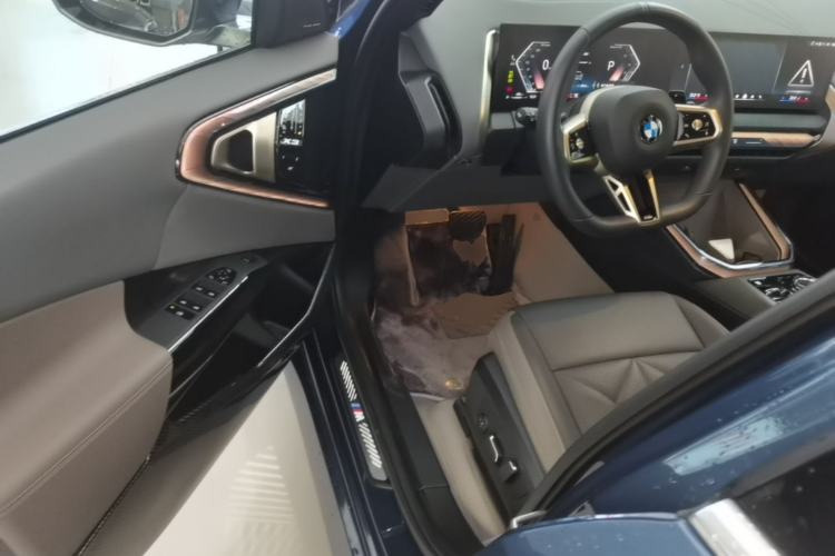 Used BMW X3 2025 xDrive30L Luxury Edition M Sport Package Driver Seat