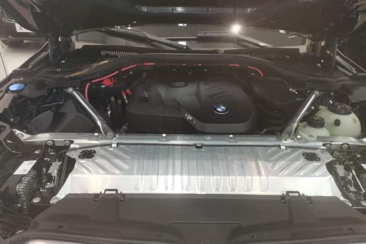 Used BMW X3 2025 xDrive30L Luxury Edition M Sport Package Engine Bay