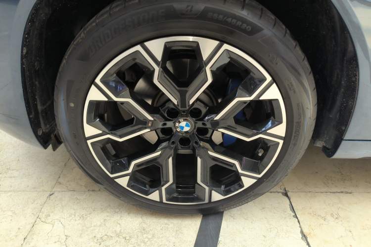 Used BMW X3 2025 xDrive30L Luxury Edition M Sport Package Exterior 4