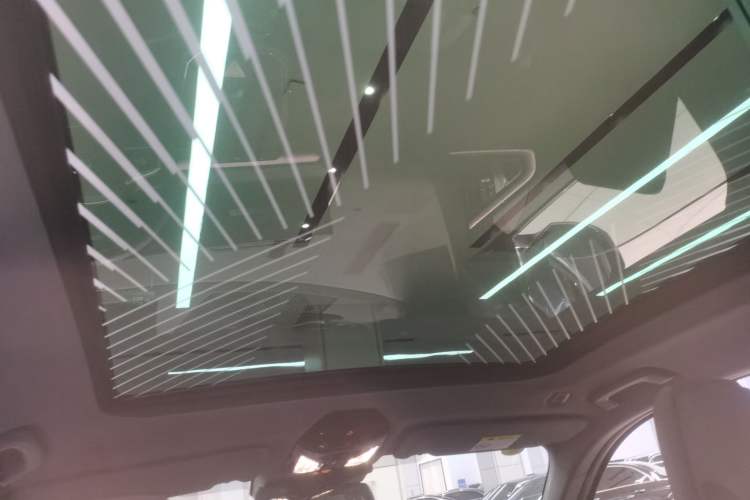 Used BMW X3 2025 xDrive30L Luxury Edition M Sport Package Headliner
