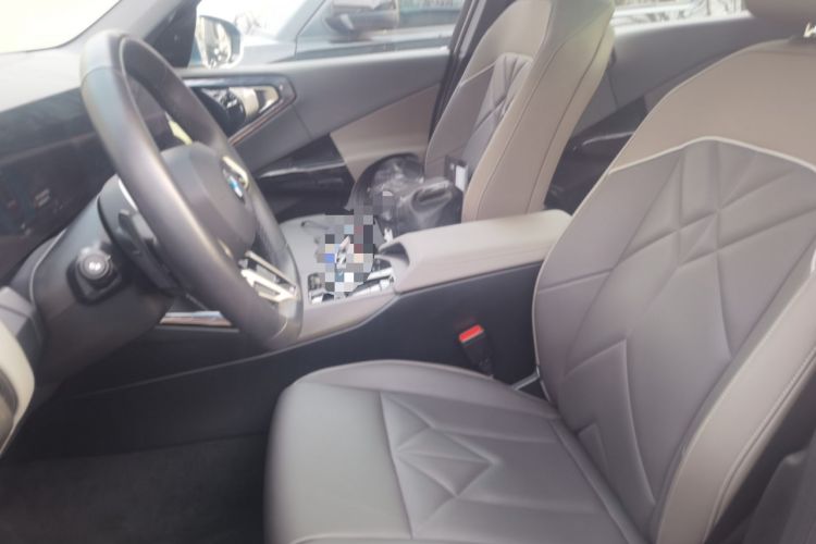 Used BMW X3 2025 xDrive30L Luxury Edition M Sport Package Left Front Seat