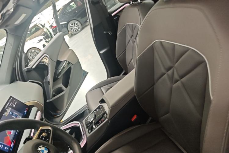 Used BMW X3 2025 xDrive30L Luxury Edition M Sport Package Left Front Seat