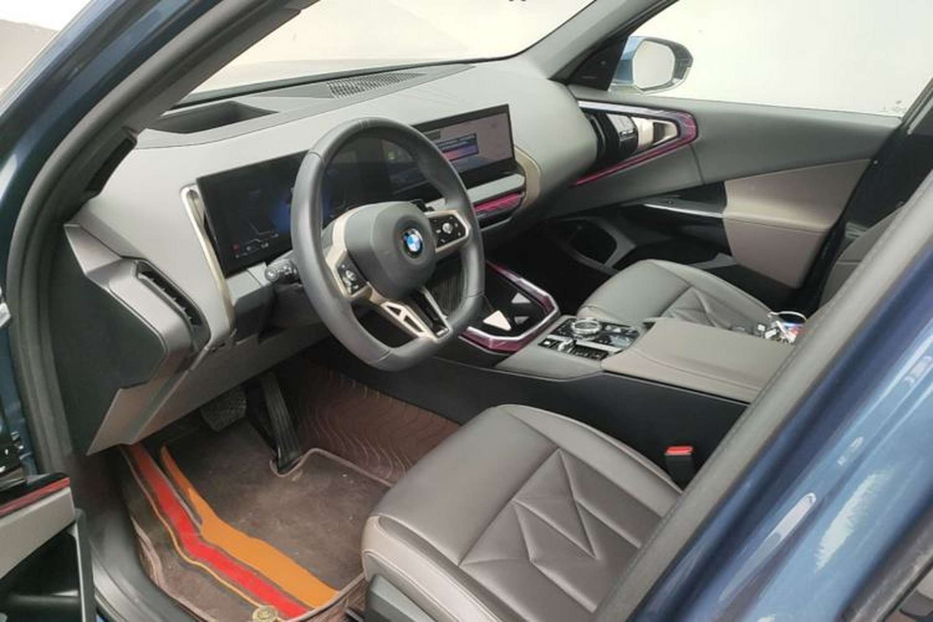 Used BMW X3 2025 xDrive30L Luxury Edition M Sport Package Left Front Seat