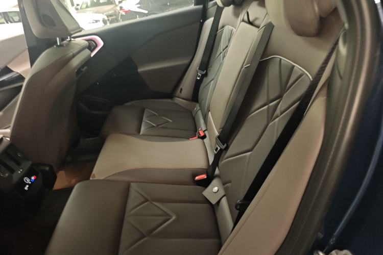 Used BMW X3 2025 xDrive30L Luxury Edition M Sport Package Left Rear Seat