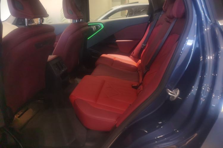 Used BMW X3 2025 xDrive30L Luxury Edition M Sport Package Left Rear Seat