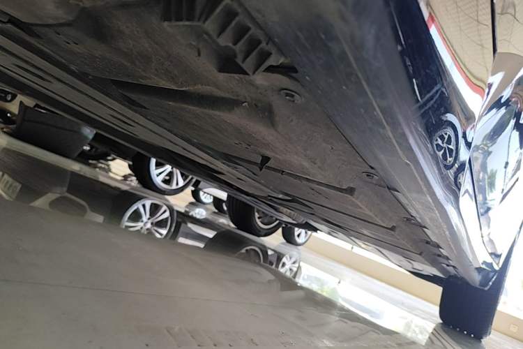Used BMW X3 2025 xDrive25L Luxury Package Left Side Sill