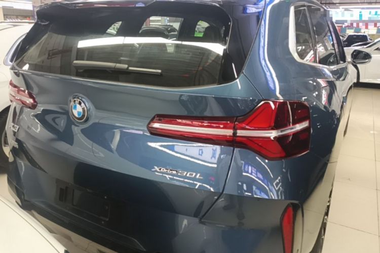 Used BMW X3 2025 xDrive30L Luxury Edition M Sport Package Rear Right 45 Deg